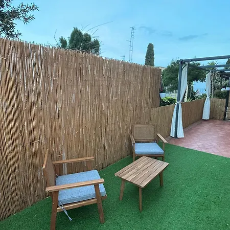 Terrace Garden Apartment Aci Trezza